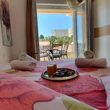Agata Apartament *